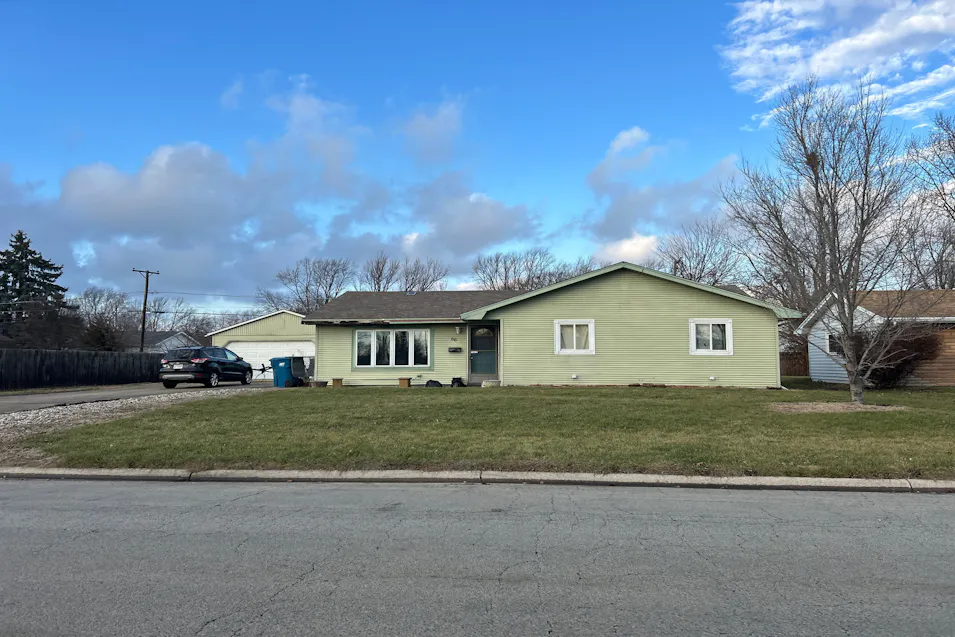 66 Hanson Dr. Bourbonnais, IL 60914, Kankakee County