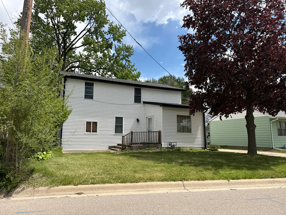 7519 Grenville St MacHesney Park, IL 61115, Winnebago County