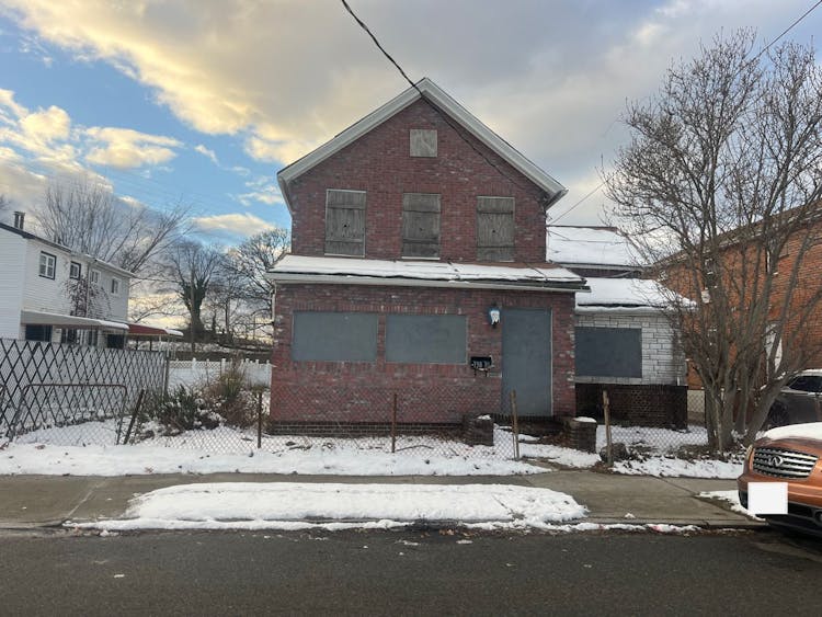 13810219thstreet Laurelton, NY 11413, Queens County