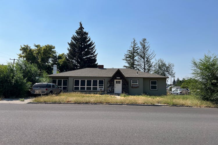 401 SE Fairview St Prineville, OR 97754, Crook County