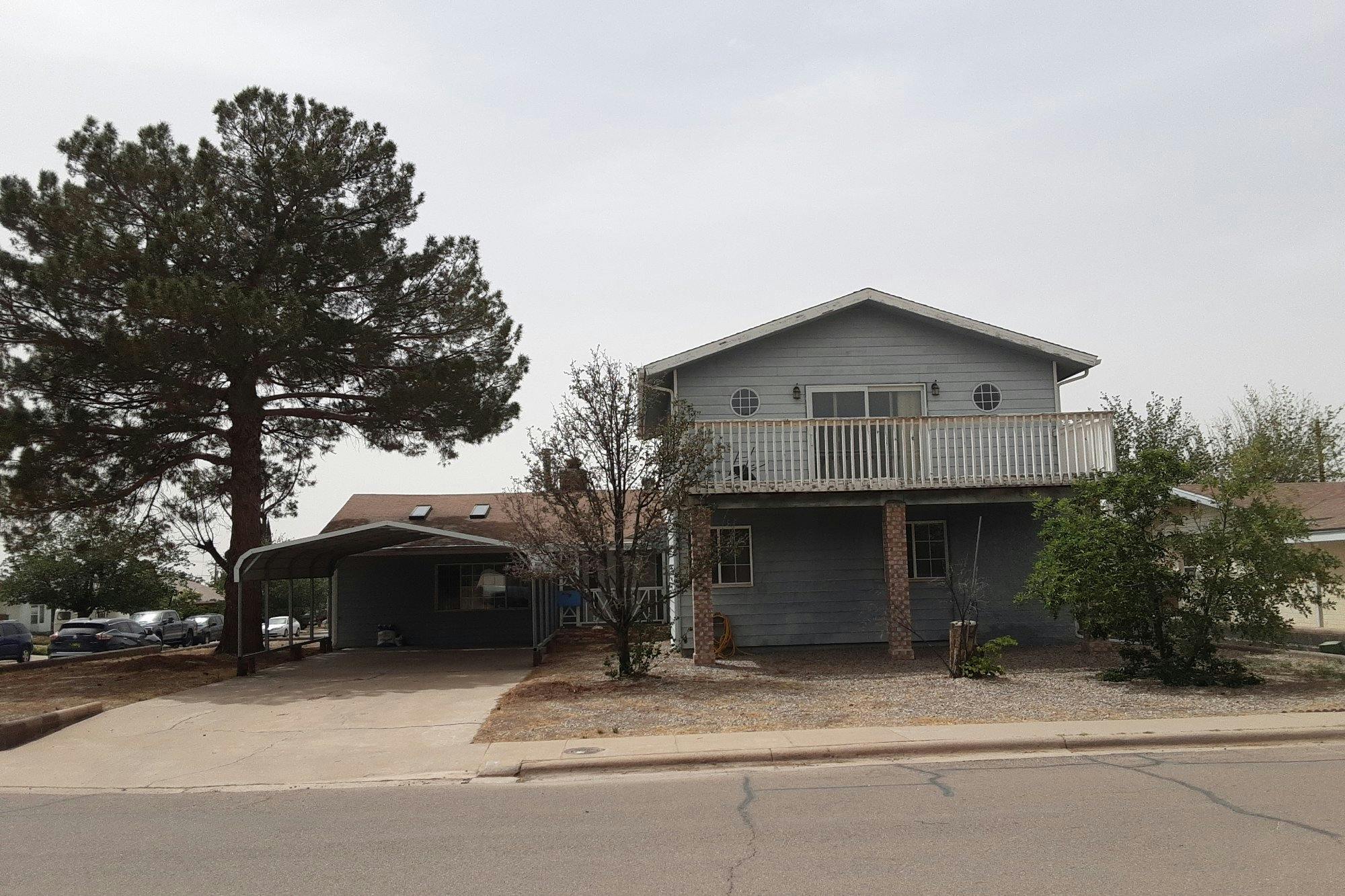Apache Ln, Alamogordo, NM 88310