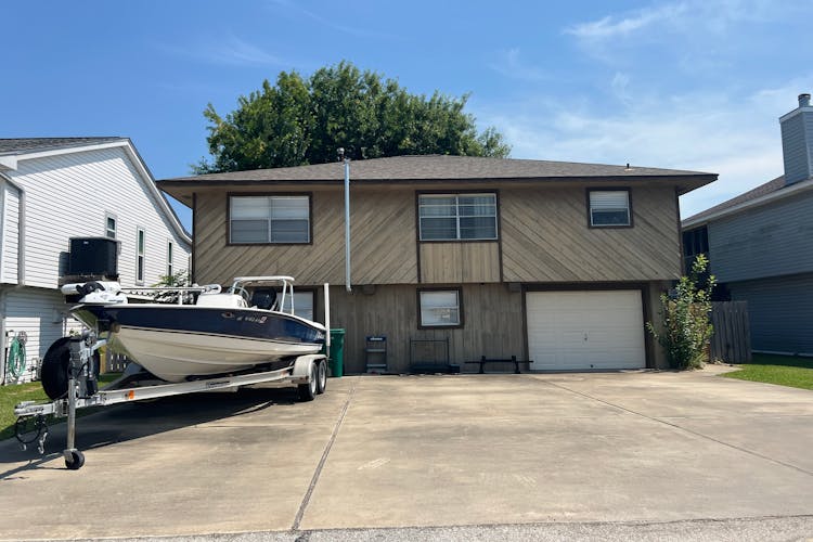 10 N Pelican St La Marque, TX 77568, Galveston County