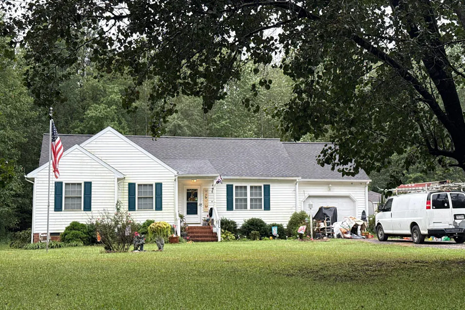 122 Weeks Road Water View, VA 23180, Middlesex County