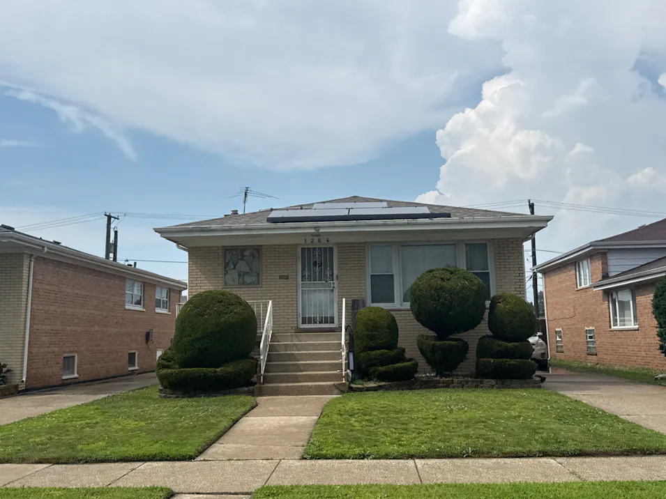 1264 Memorial Dr Calumet City, IL 60409, Cook County