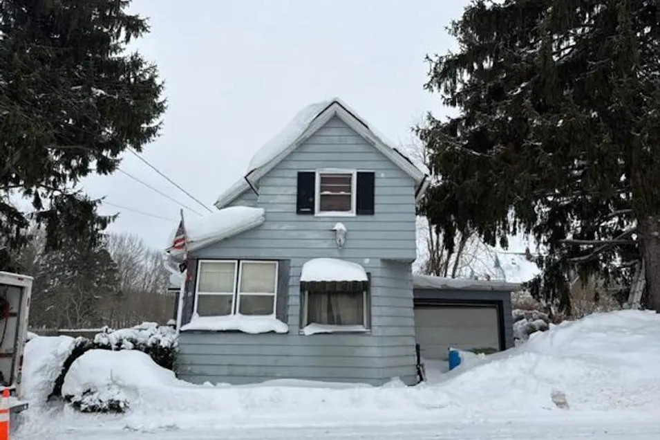 15 York Street Angola, NY 14006, Erie County