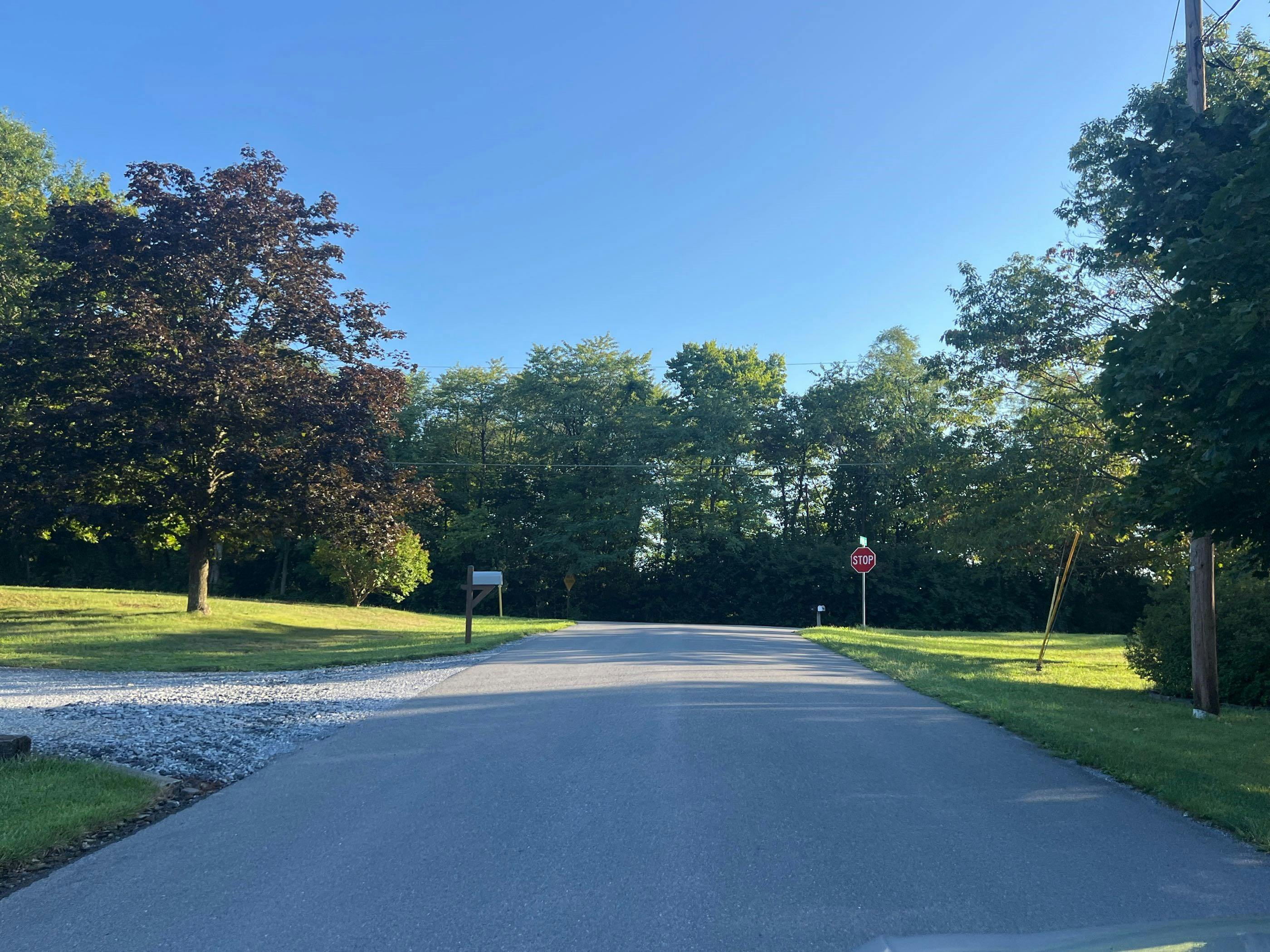 Fisher Dr, Greencastle, PA 17225