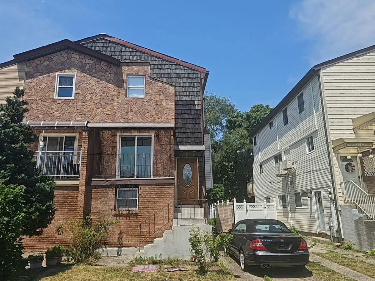 Ada Dr, Staten Island, NY 10314 #1