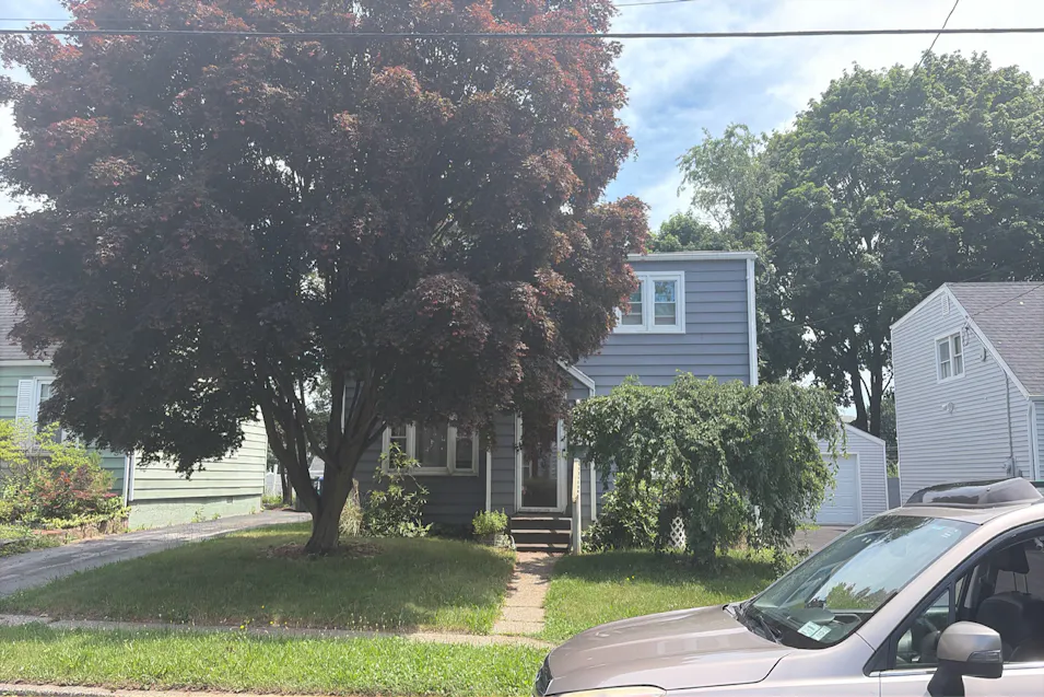 395 Ruth St Bridgeport, CT 06606, Fairfield County