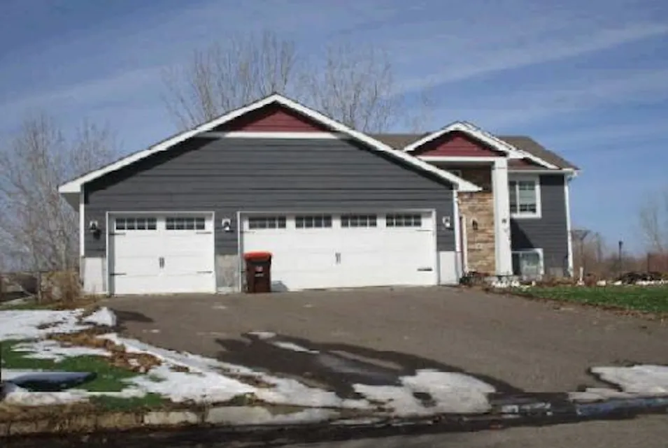 412 66th St SW Waverly, MN 55390, Wright County