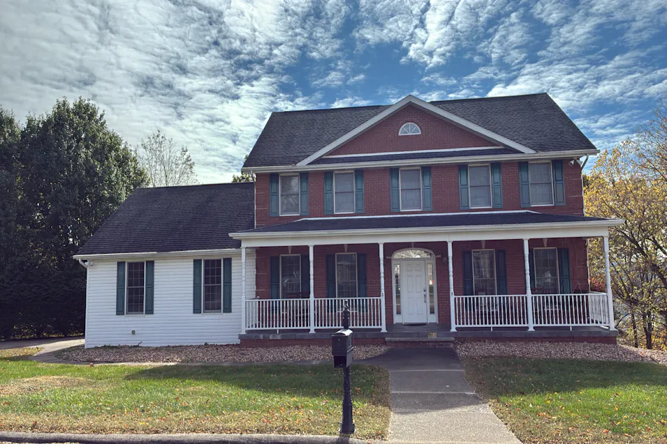 402 Jersey Dr Moundsville, WV 26041, Marshall County