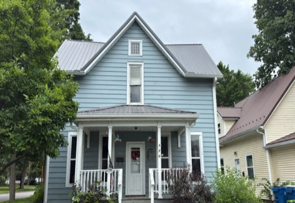 826 Jefferson St Rochester, IN 46975, Fulton County