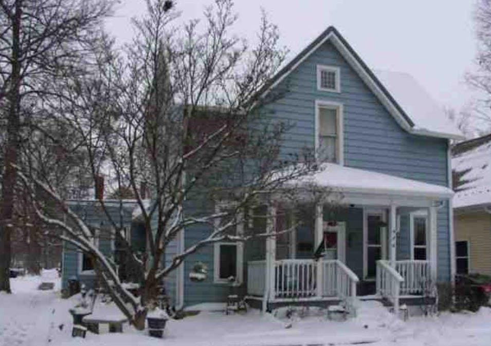 826 Jefferson St Rochester, IN 46975, Fulton County