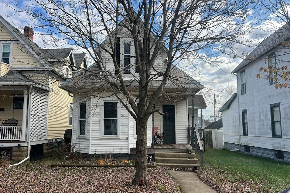 118 N McKenzie St Mount Vernon, OH 43050, Knox County