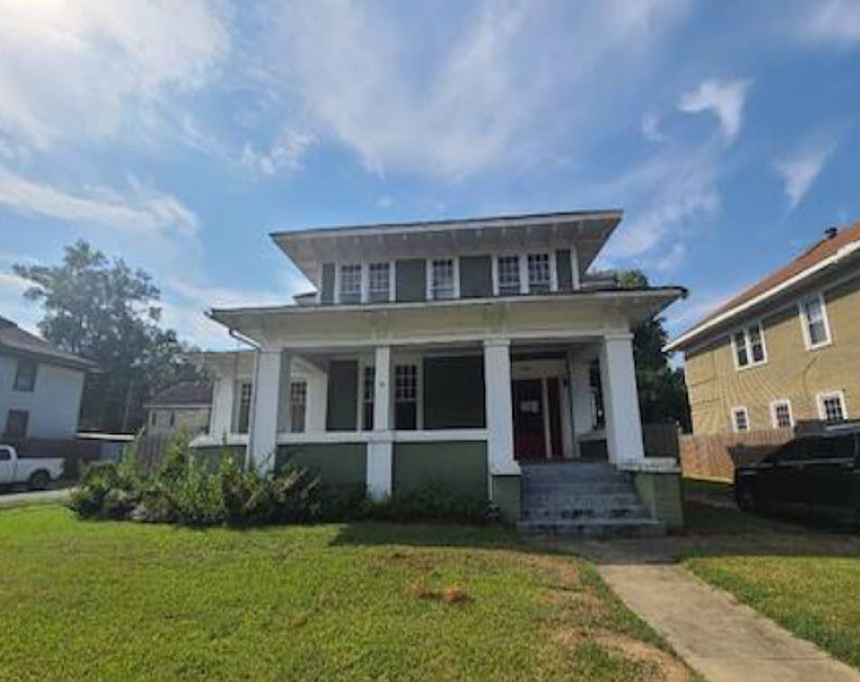 1103 Blvd St Shreveport, LA 71104, Caddo County