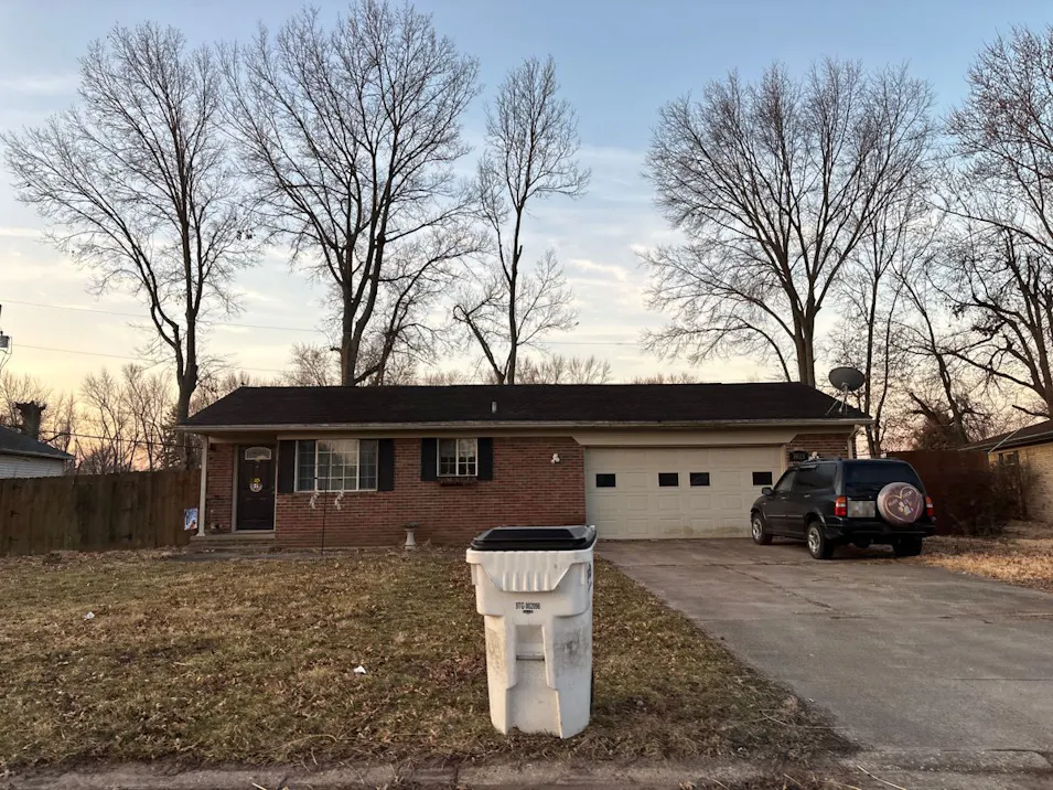 1021 E Woodburn Dr Terre Haute, IN 47802, Vigo County