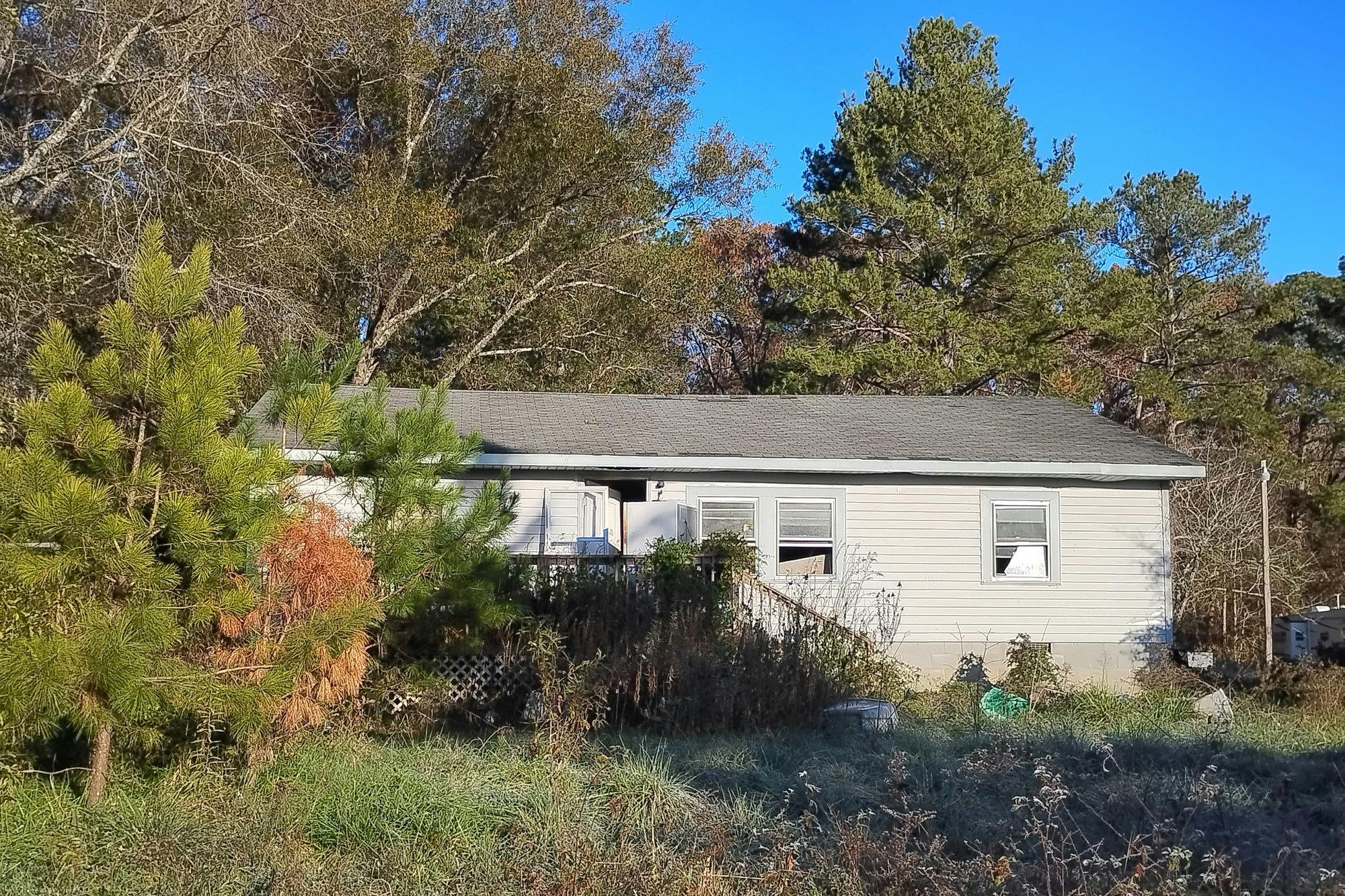 Old Douglas Mill Rd, Abbeville, SC 29620