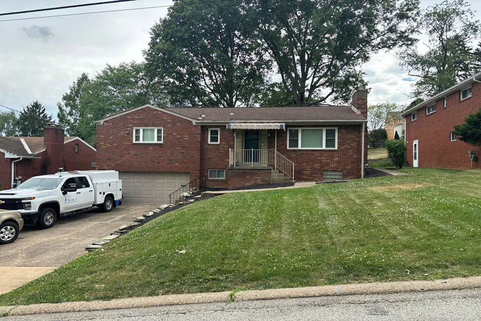 4964 Flamingo Drive Pittsburgh, PA 15236, Allegheny County