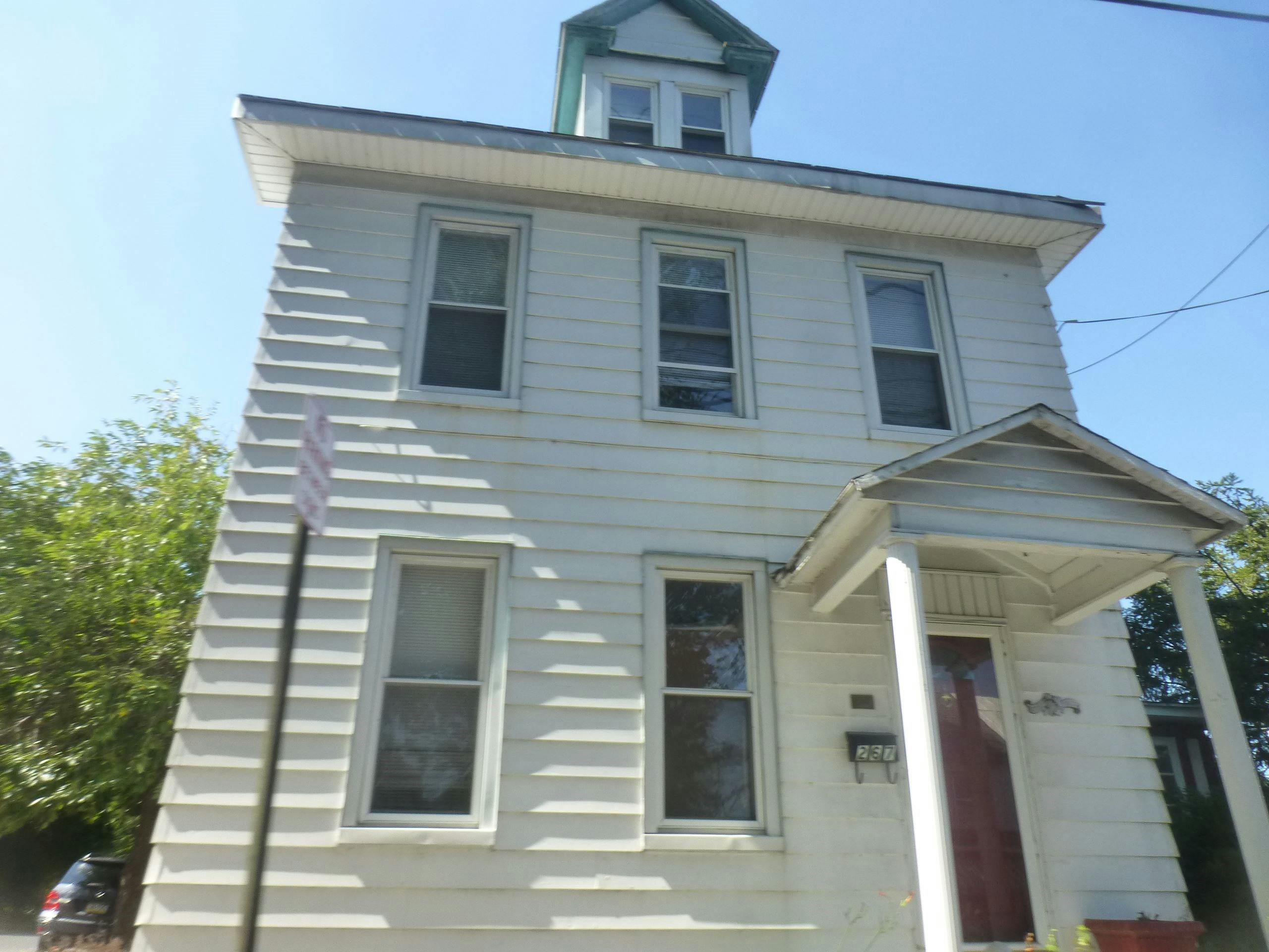 12th St, Lebanon, PA 17042