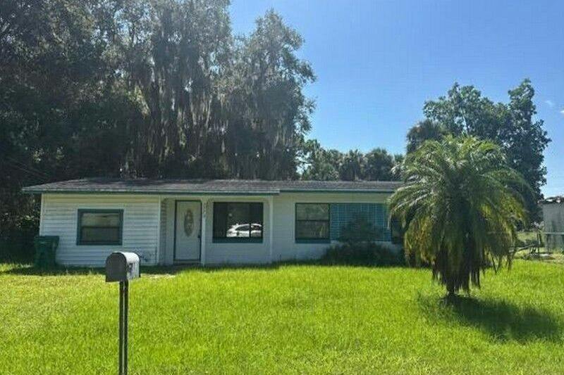 27th St, Mission, TX 78574