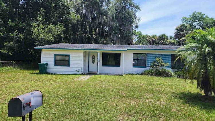 2773 Hickory Cir Mims, FL 32754, Brevard County