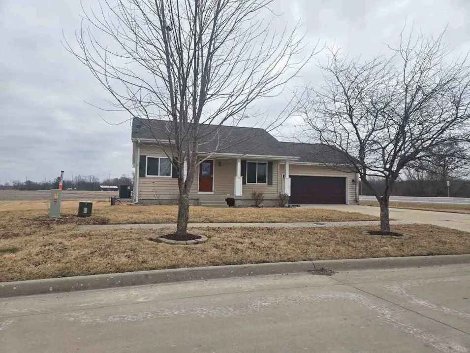 105 Lillianna St Patterson, IA 50218, Madison County