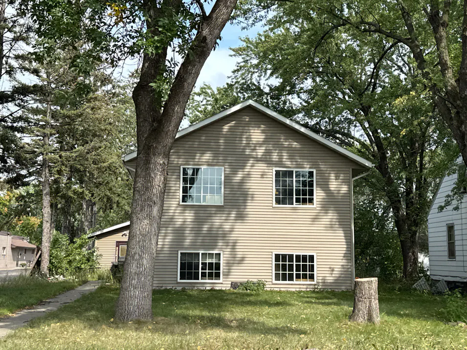 116 Columbia Avenue NE Saint Cloud, MN 56304, Benton County