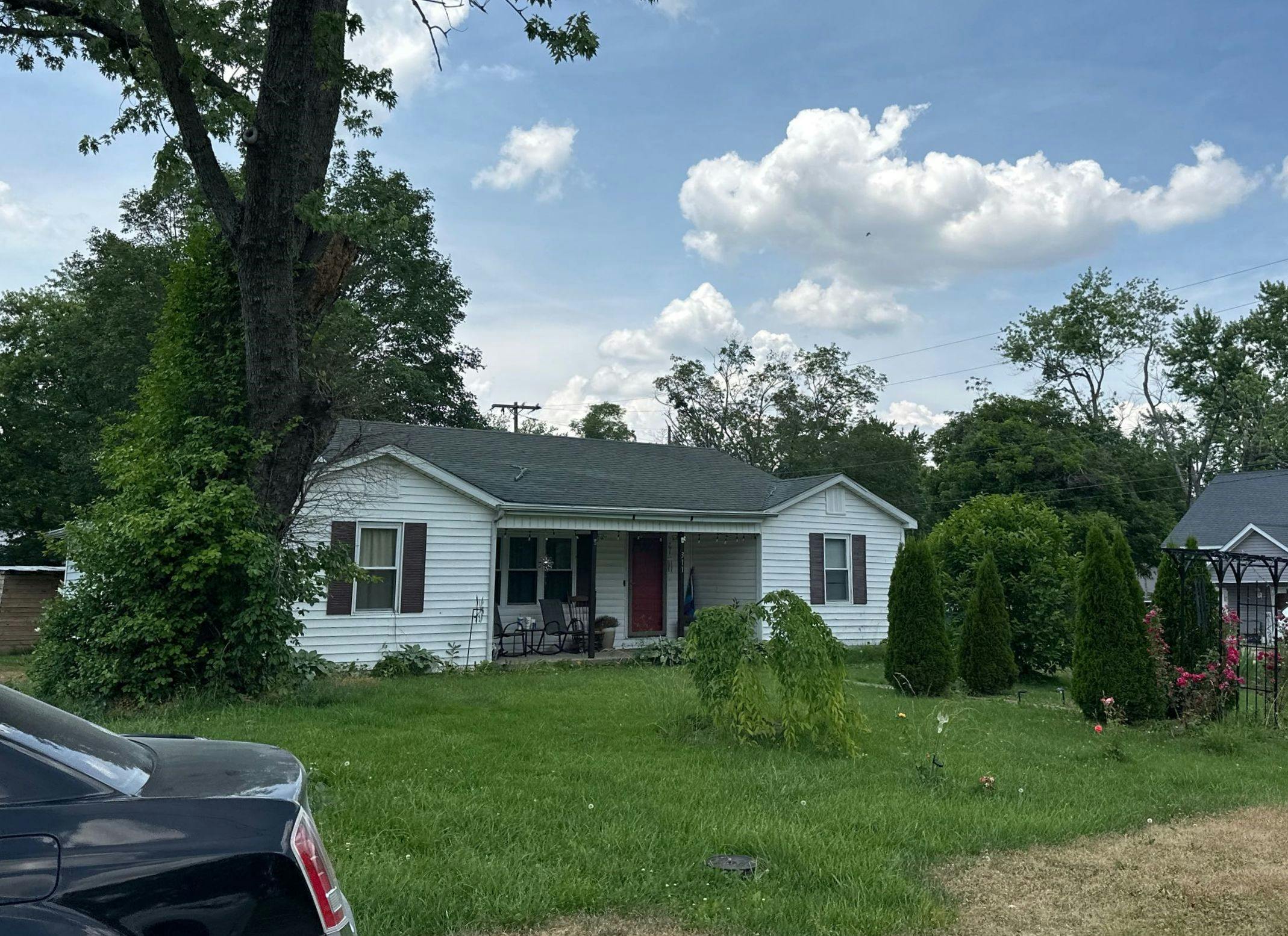 Chester St, Benton, MO 63736