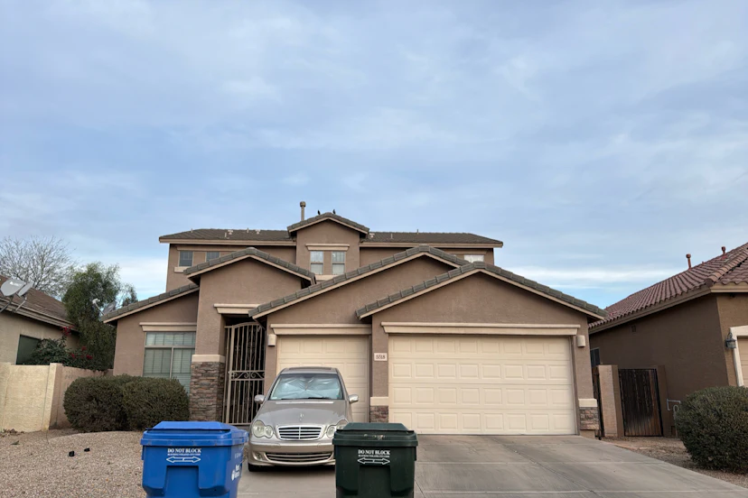 5518 W Glass Lane