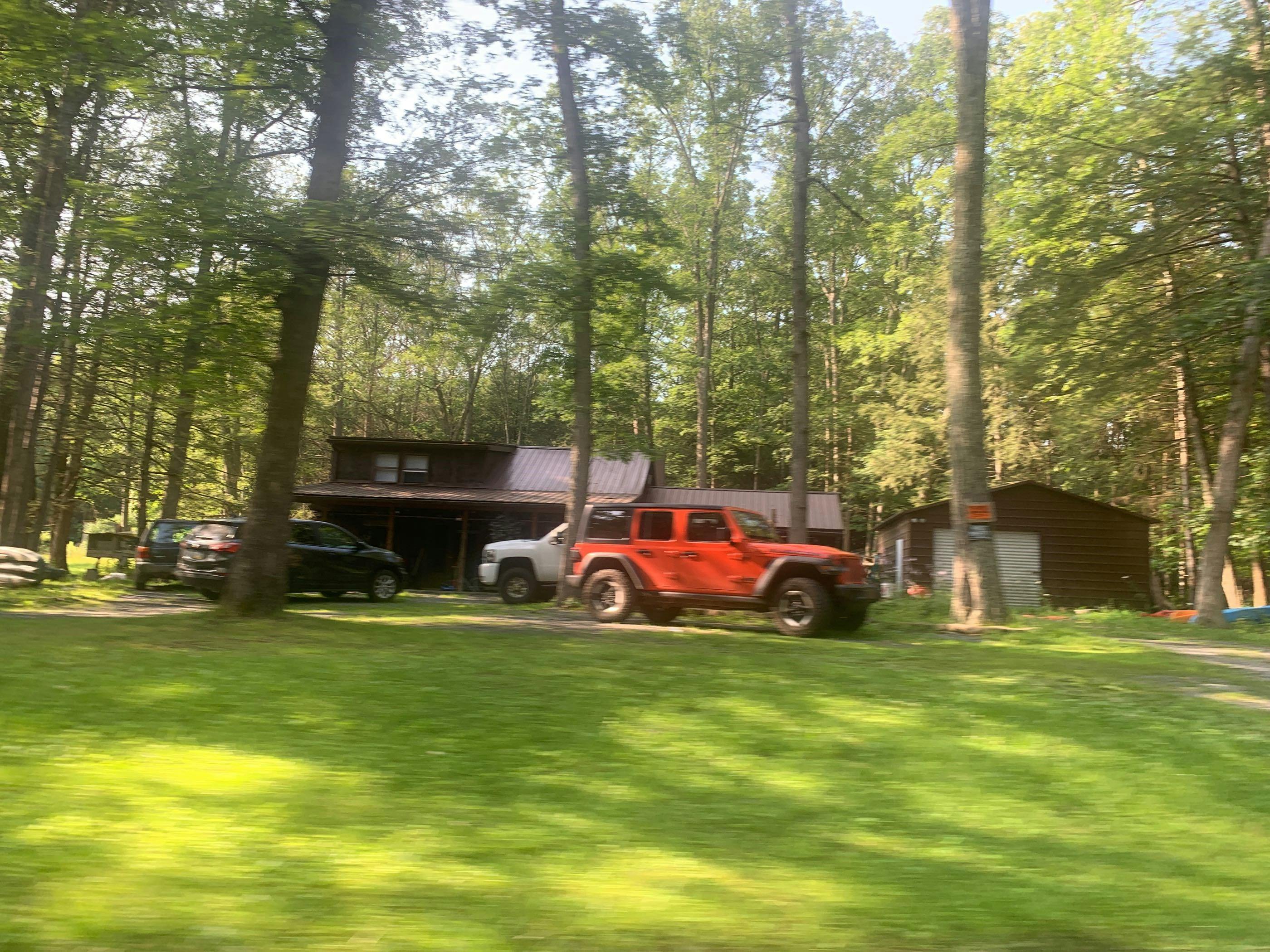 New Lancaster Valley Rd, Milroy, PA 17063