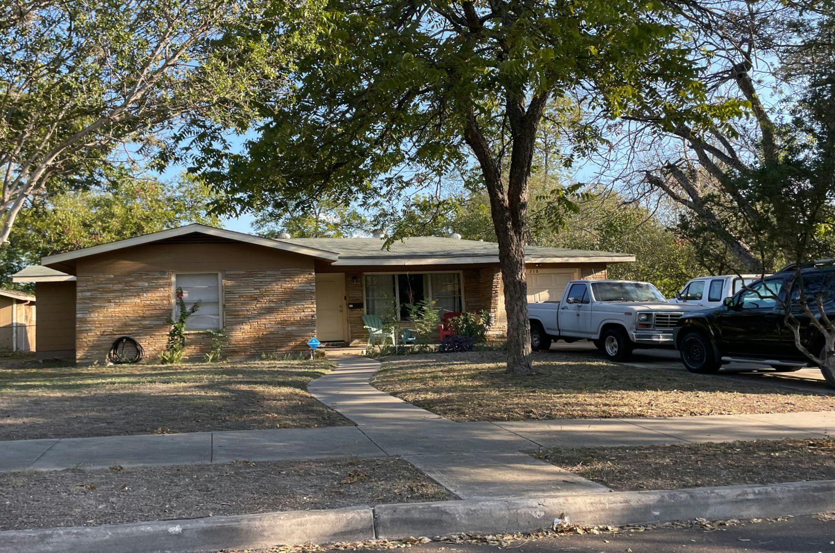 Southill Rd, San Antonio, TX 78201