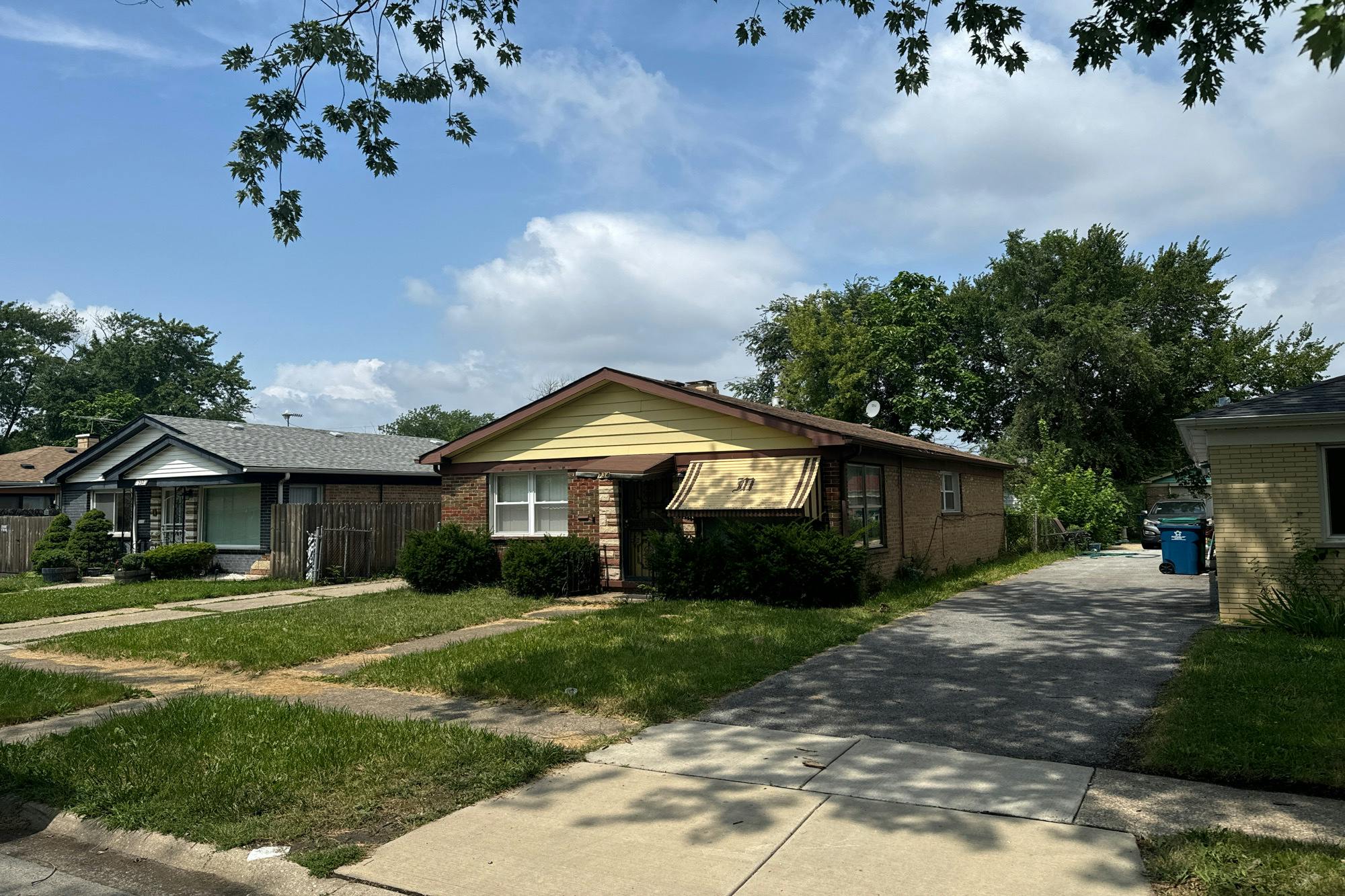 155th Pl, Phoenix, IL 60426 #1