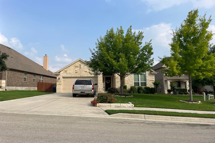 216 Bee Caves Cv, Cibolo, TX, 78108, USA