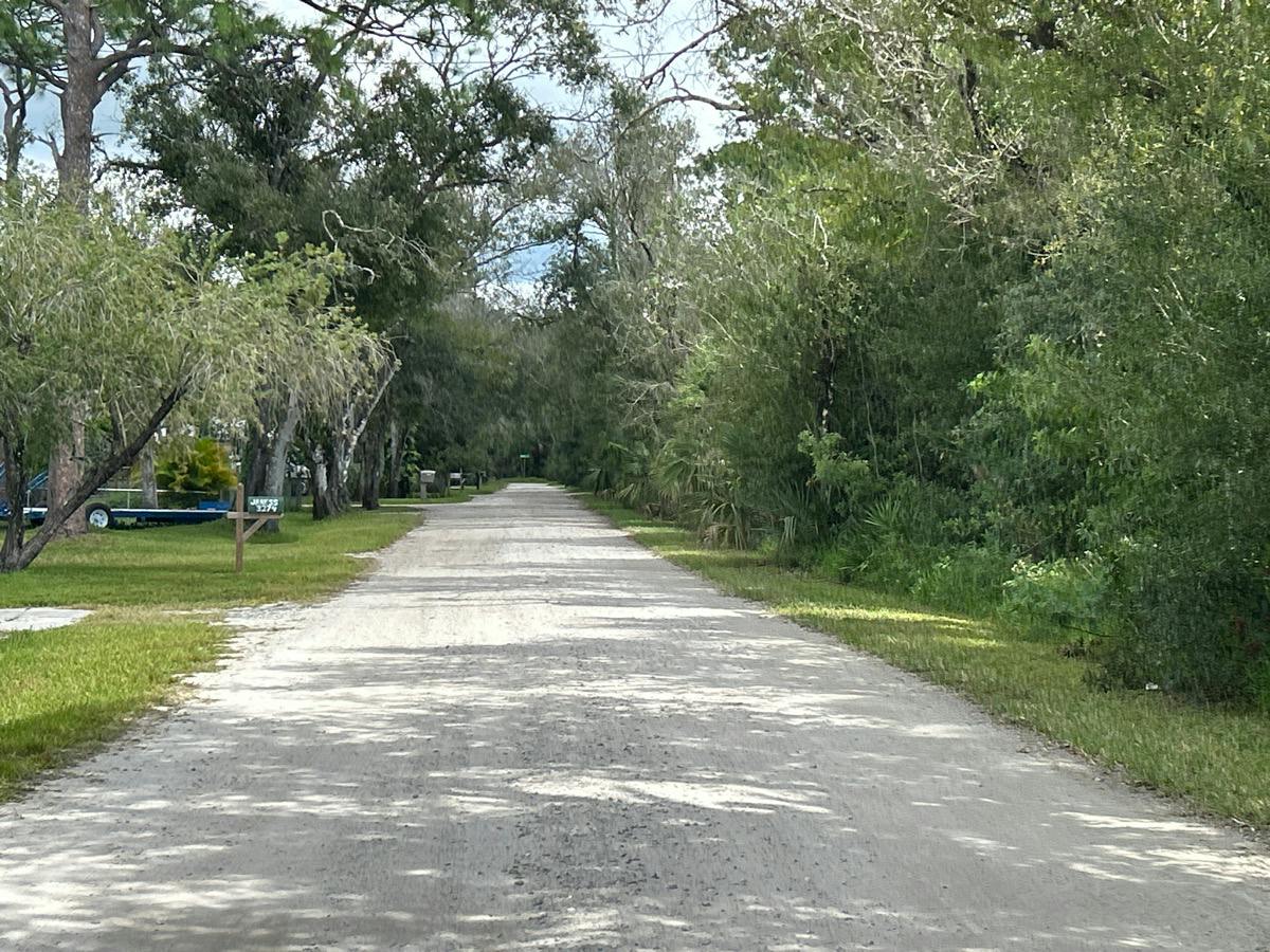 Elliott St, Venice, FL 34292