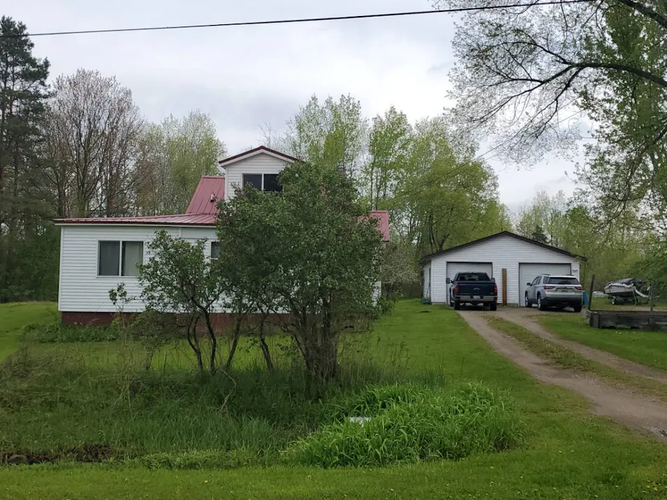 21244 W Glen St Reed City, MI 49677, Osceola County