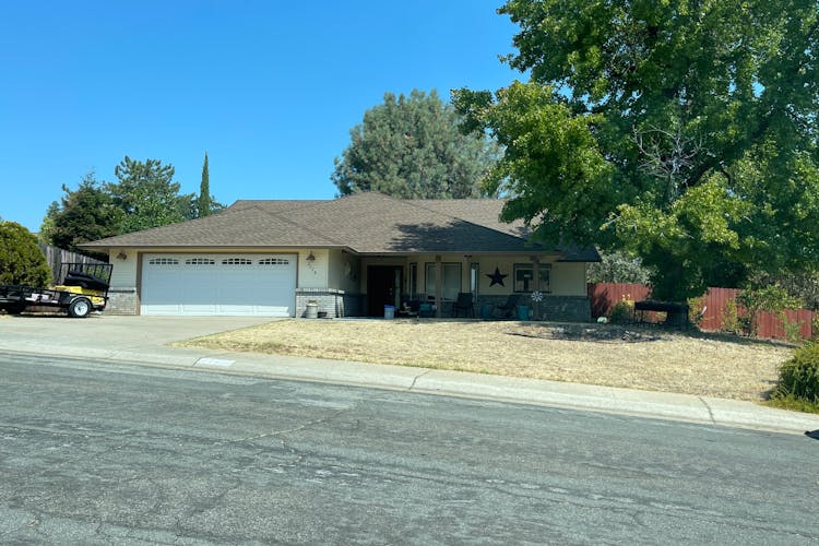 2779 Summerbreeze Place Redding, CA 96001, Shasta County