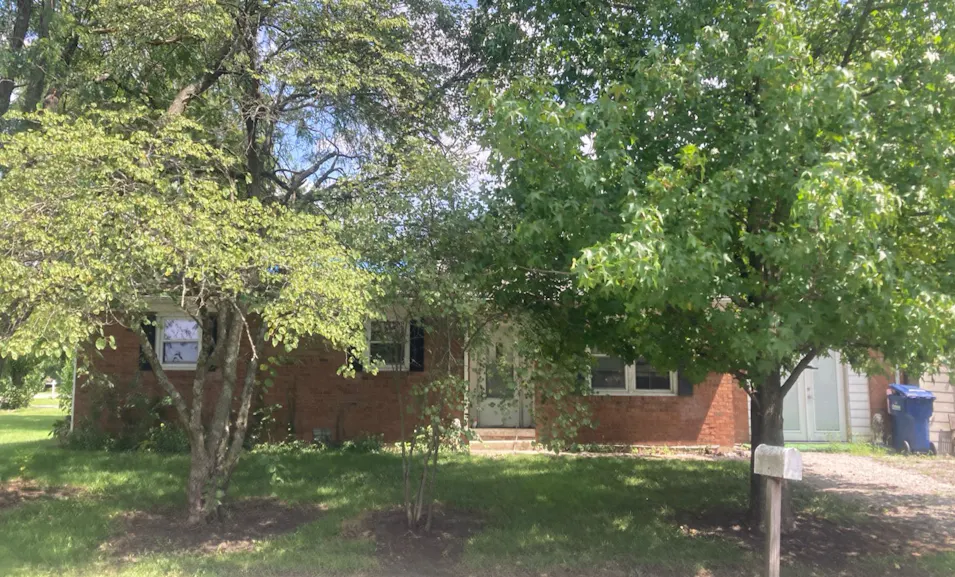 1966 N White Oak Ct Shelbyville, IN 46176, Shelby County