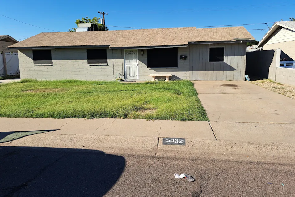 5032 W McLellan Rd Glendale, AZ 85301, Maricopa County