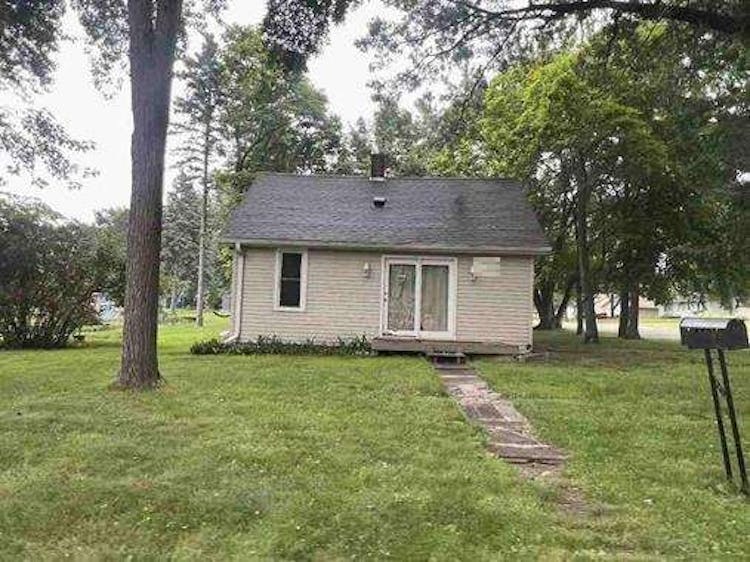 807 5th Street S Princeton, MN 55371, Mille Lacs County