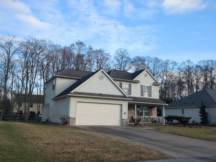 2034 Austin Blfs Ct Toledo, OH 43615, Lucas County