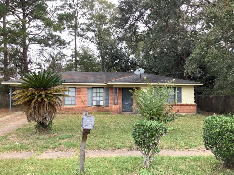 2572 Greenlawn Dr Mobile, AL 36605, Mobile County