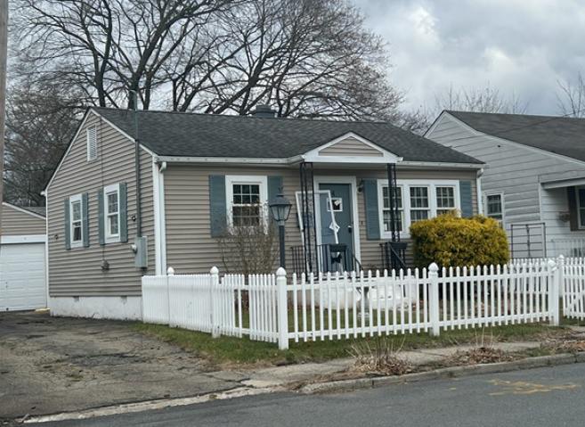 Harold St, Port Jervis, NY 12771