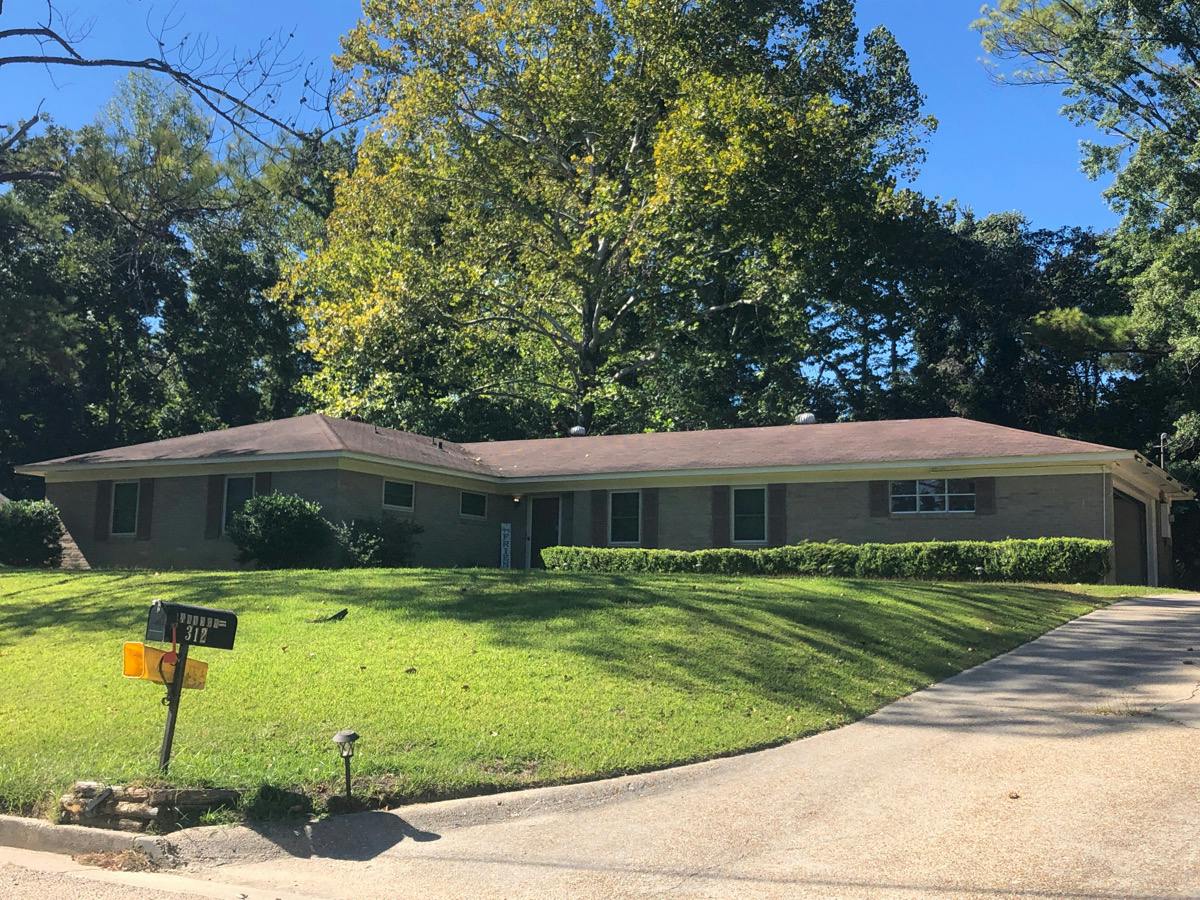 Warren St, Vicksburg, MS 39180 #1