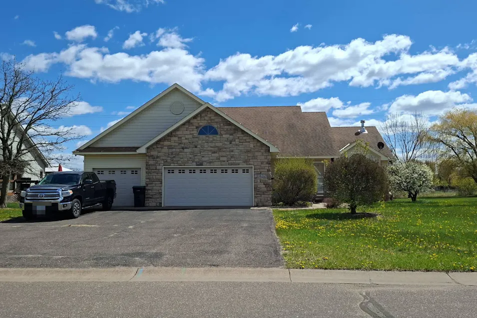 38269 Everton Avenue North Branch, MN 55056, Chisago County