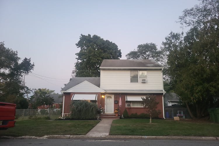 31 Campbell Avenue Edison Township, NJ 08817, Middlesex County