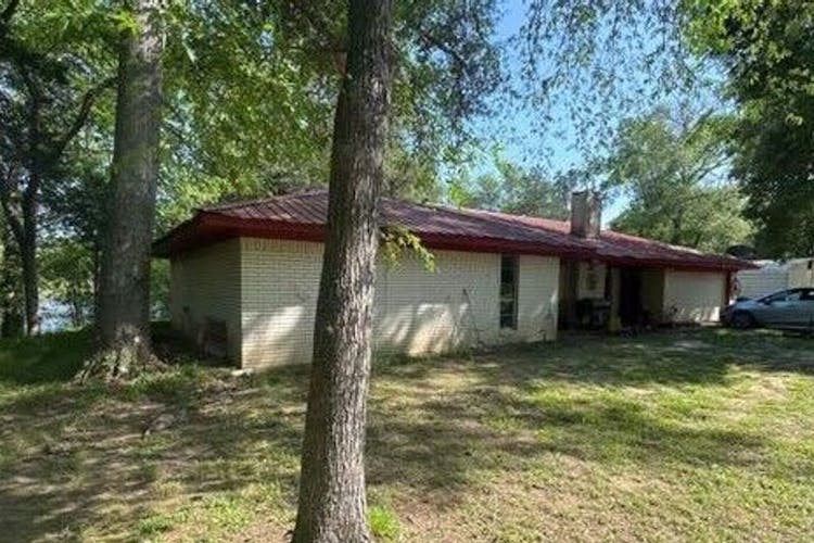 260 Lakeshore Dr Fairfield, TX 75840, Freestone County