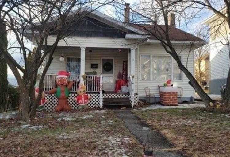 721 Cypress Street Throop, PA 18512, Lackawanna County