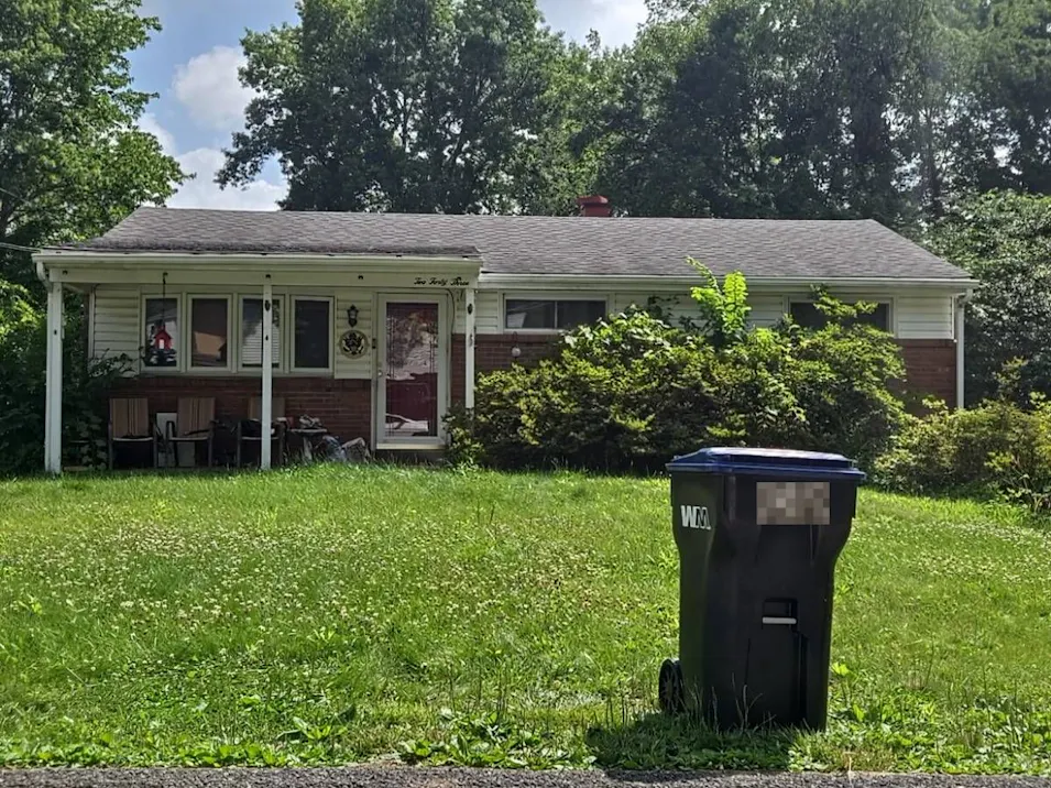 243 Burch Drive Coraopolis, PA 15108, Allegheny County