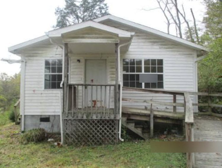 1115 Back Valley Rd, La Follette, TN, 37766, USA