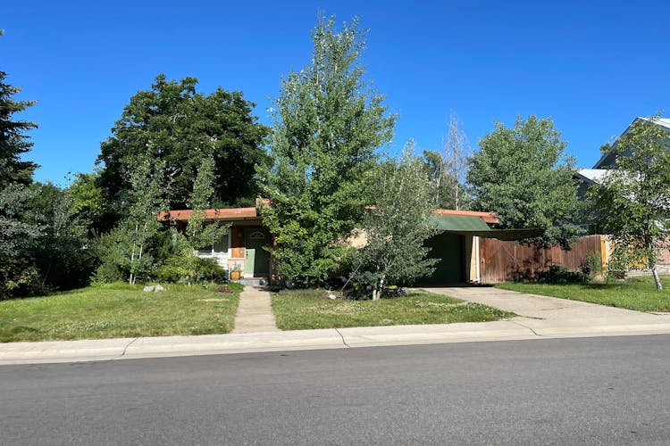 6035 Estes St Arvada, CO 80004, Jefferson County