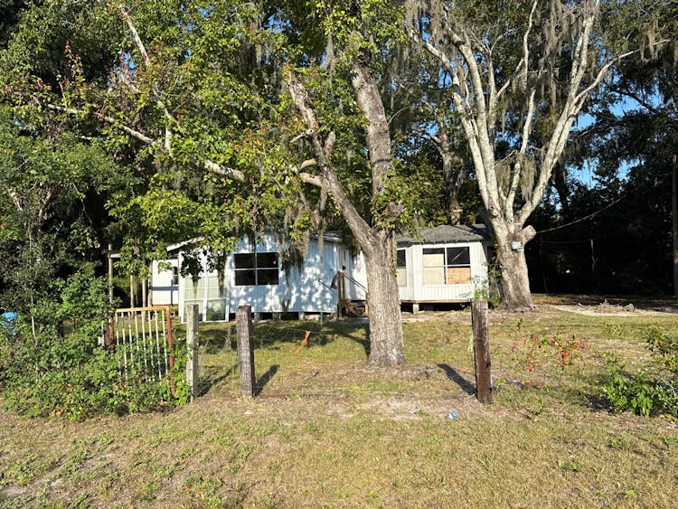 8760 County Road 127 North Sanderson, FL 32087, Baker County